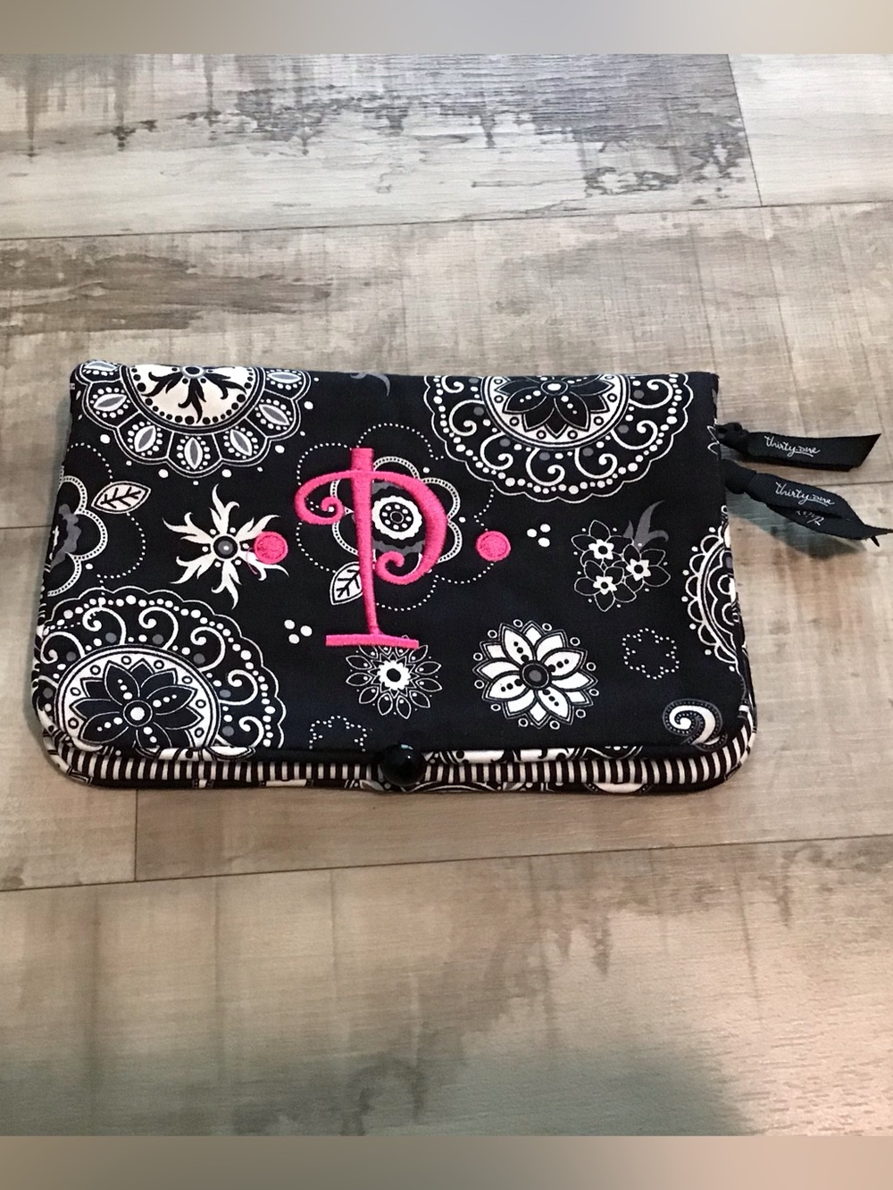Thirty-one two pocket organizer, cosmetic, tech bag
